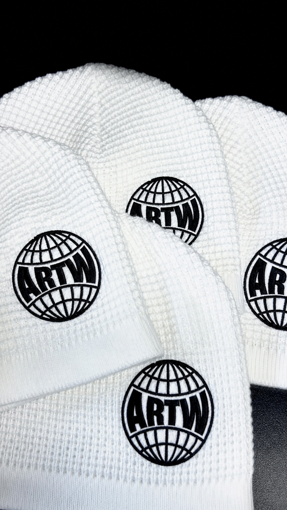archivesrunstheworld.caps